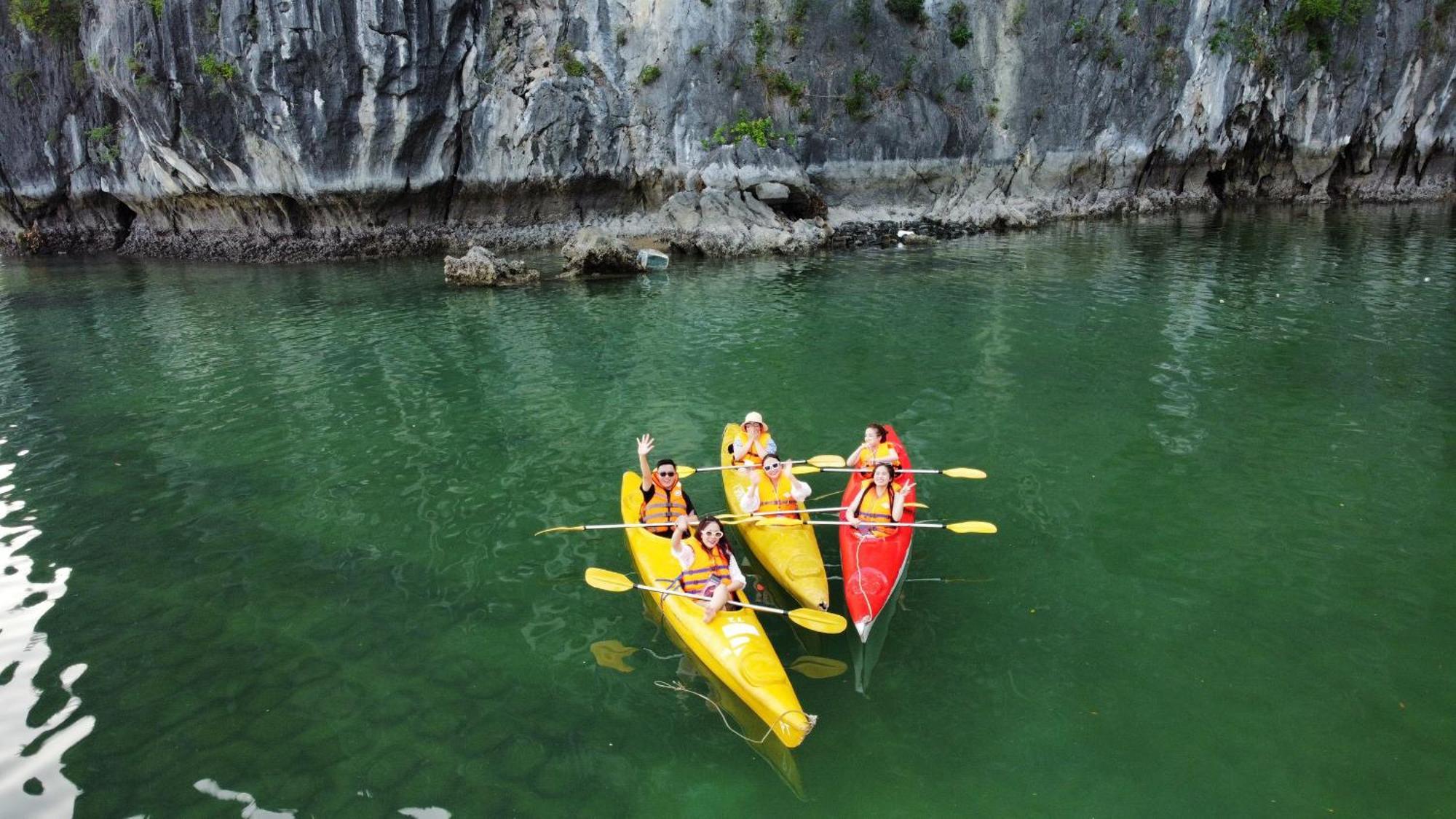 Cat Ba Violet Hotel Chan Chau Dış mekan fotoğraf